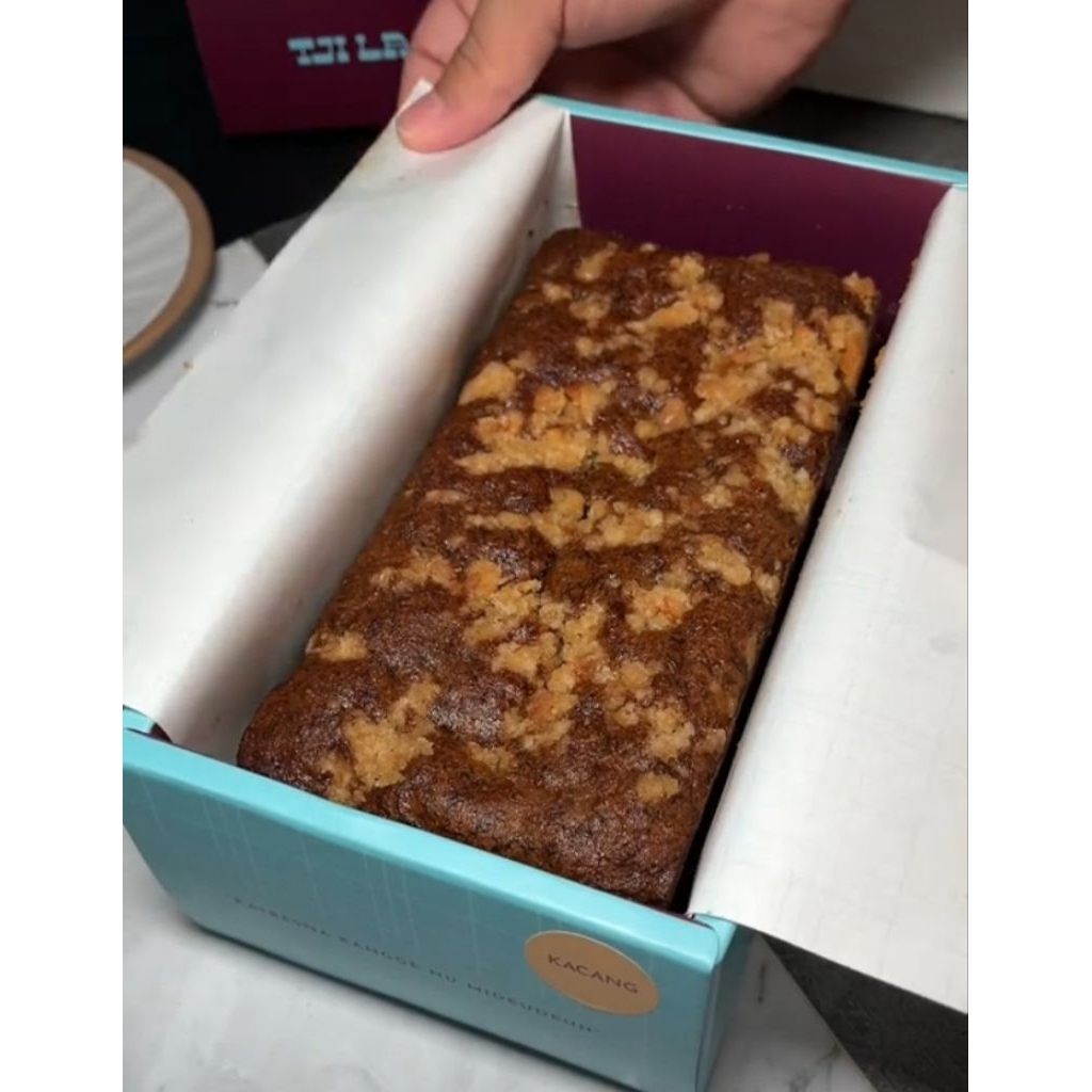 Bolu Tjilaki 9 Bandung | Jastip Bolu Tjilaki 9 Bandung | Bolu Pisang