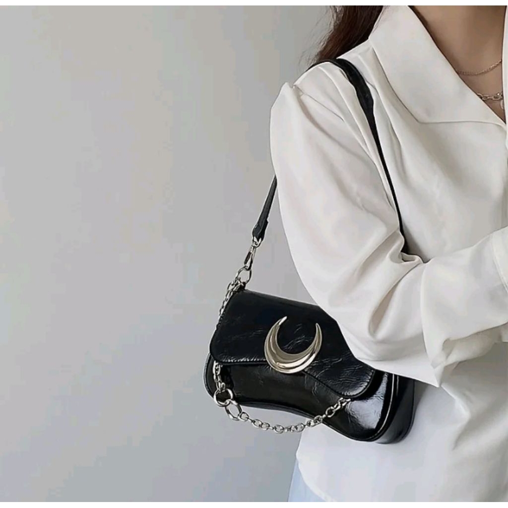 Pl Preloved Tas Bulan Wanita + Dust Bag Selempang Kulit Wanita Tas Cewek Mini Handbag Shoulder Bag S