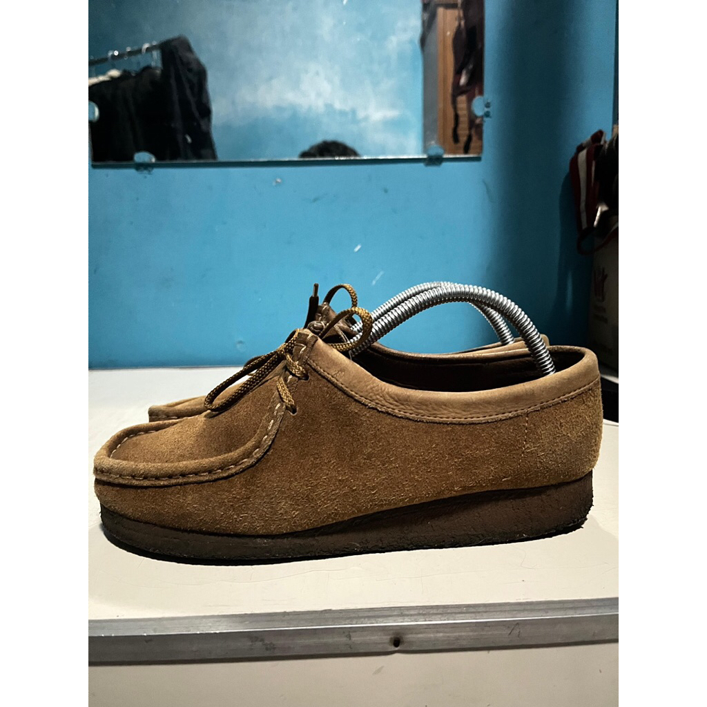 clarks wallabee