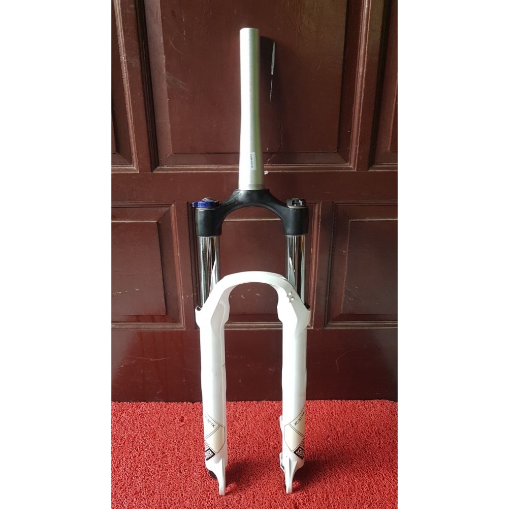 FORK SUSPENSI ROCKSHOX XC32 TAPER QR SECOND TRAVEL 100