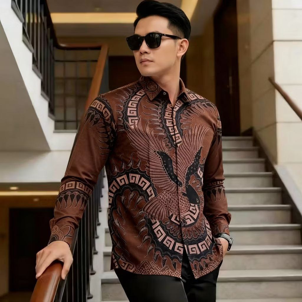 Kemeja Batik Cowok - Batik Dewasa M L XL XXL - Baju Batik Pria Lengan Panjang Motif Falcon Mahogany