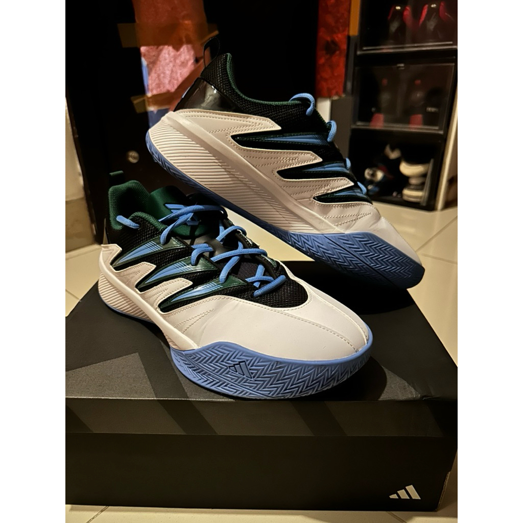 Sepatu Basket Adidas Dame Certified 3 (Bucks Colorway) size 46 Original