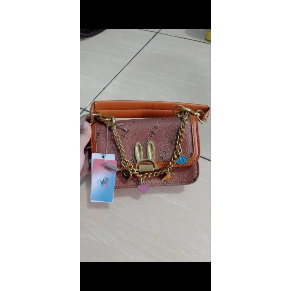 tas Charles & Keith original