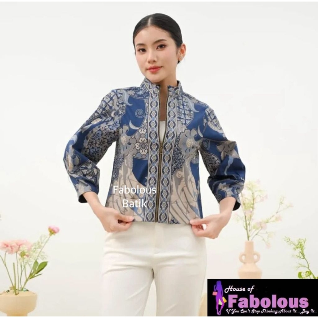 Jaket Bomber Batik Wanita / Jaket Batik Modern / Cardigan Batik Wanita / Blazer Batik Wanita / Jaket