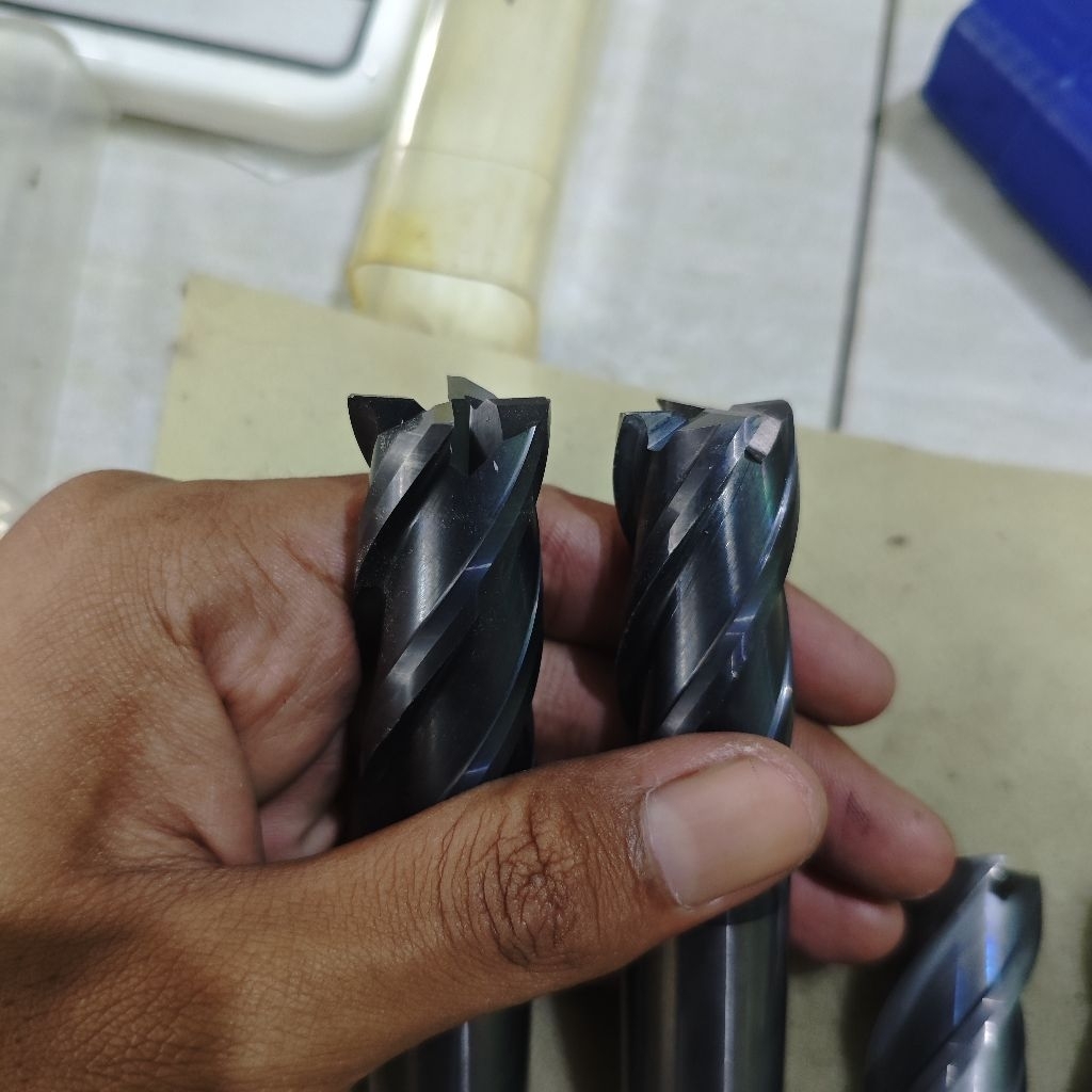 ENDMILL CARBIDE 20MM 4FLUTE SECOND