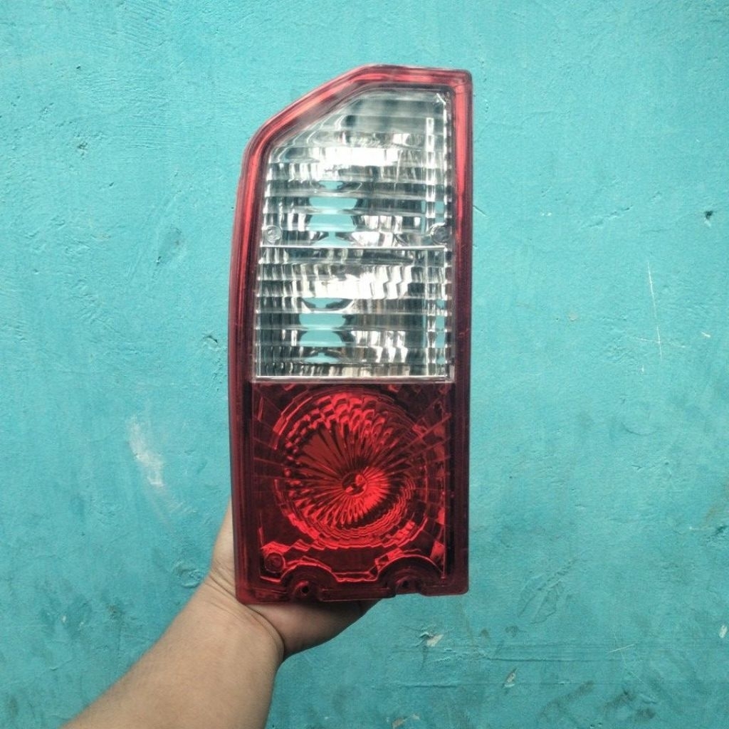 stoplamp Suzuki Vitara Sidekick lampu belakang vitara lama escudo