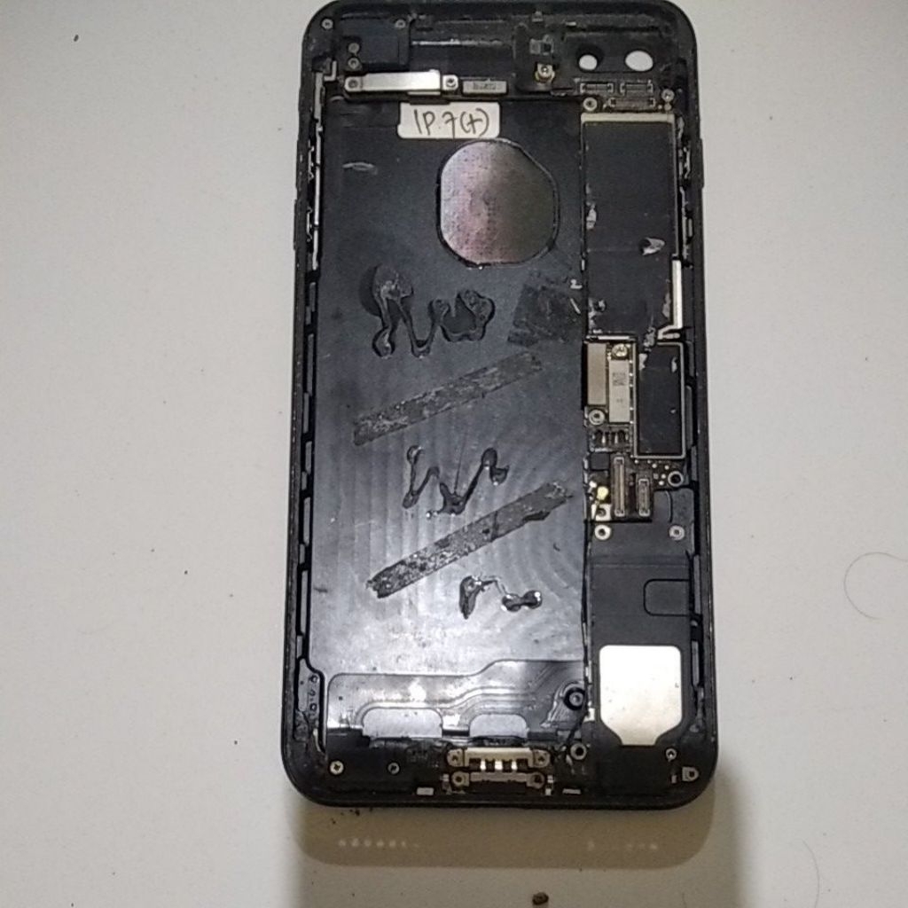 mesin iphone 7plus 128gb ibox