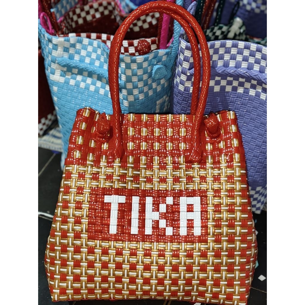 tas anyaman motif terbaru pakai nama