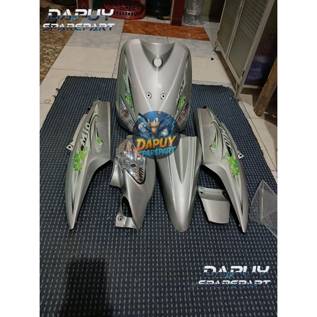 full halus mio sporty silver striping mio variasi + lampu dan non lampu