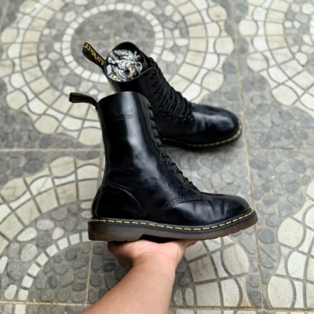 DR.MARTENS 1490 BLACK SMOOTH