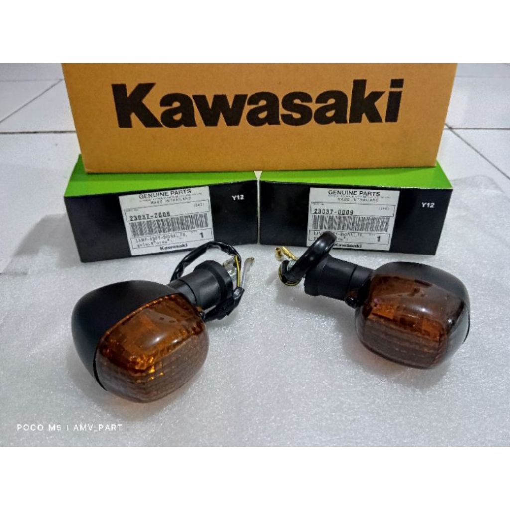 lampu sein sen ORI Kawasaki Ninja 150 R / SS