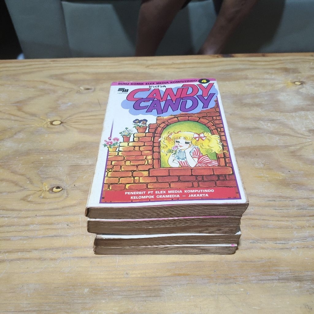 Komik Candy Candy Varian