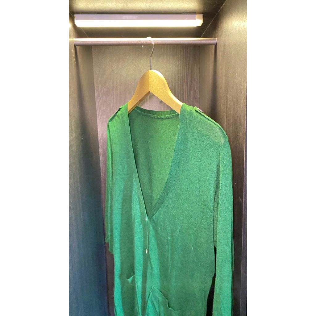 cardigan hijau