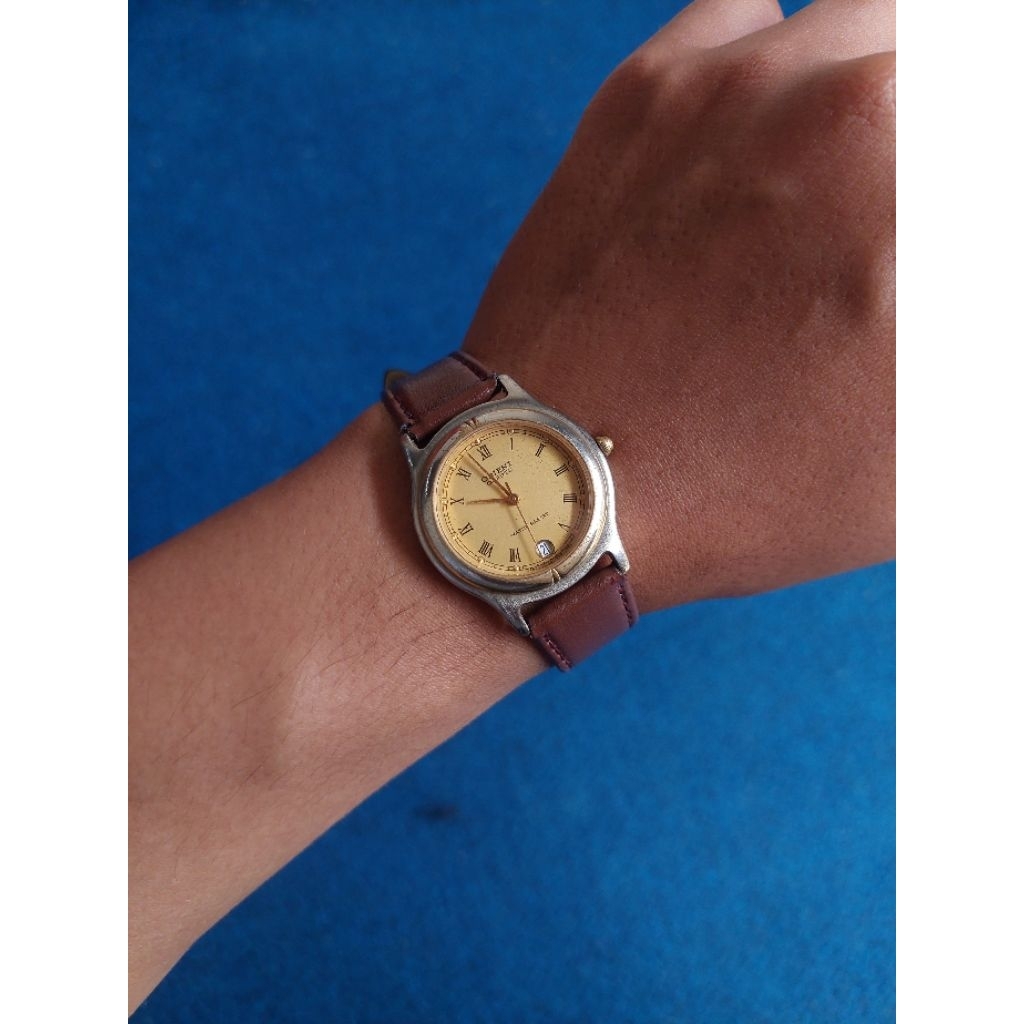 jam tangan orient quartz