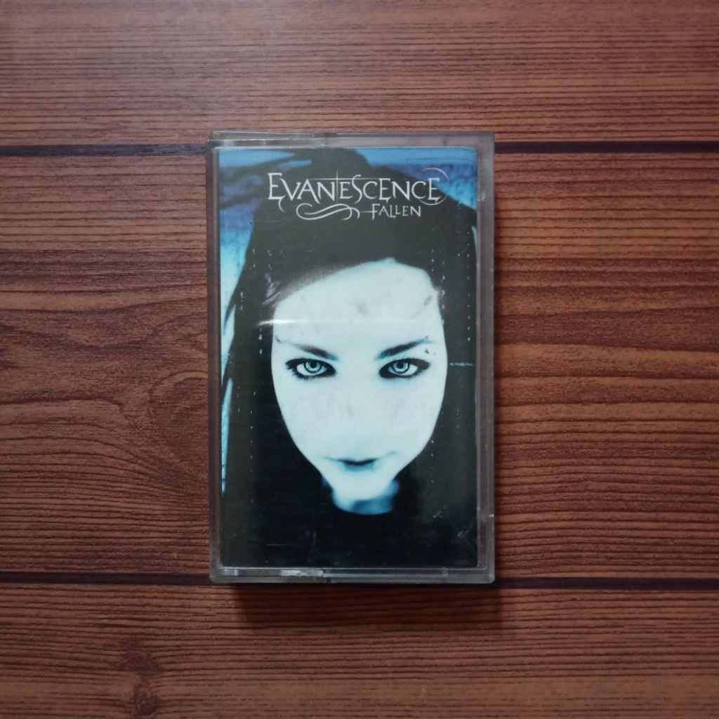 Kaset EVANESCENCE Fallen