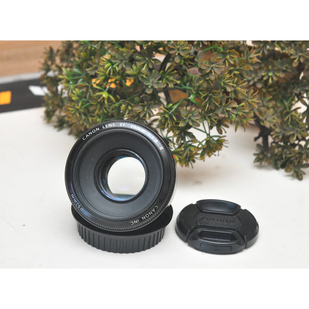 Lensa Fix Canon 50mm II f1.8 Bekas