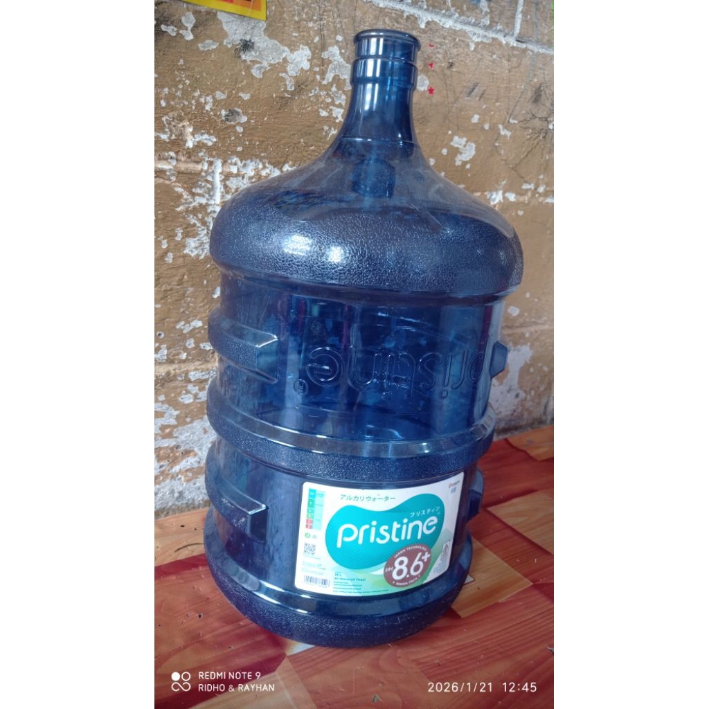 pristine galon kosong