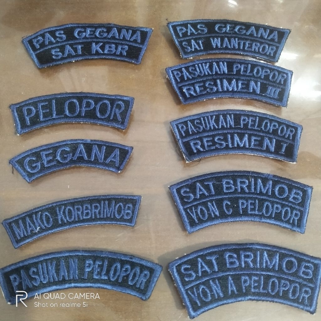 LOKASI ATRIBUT BRIMOB POLRI WARNA NAVY