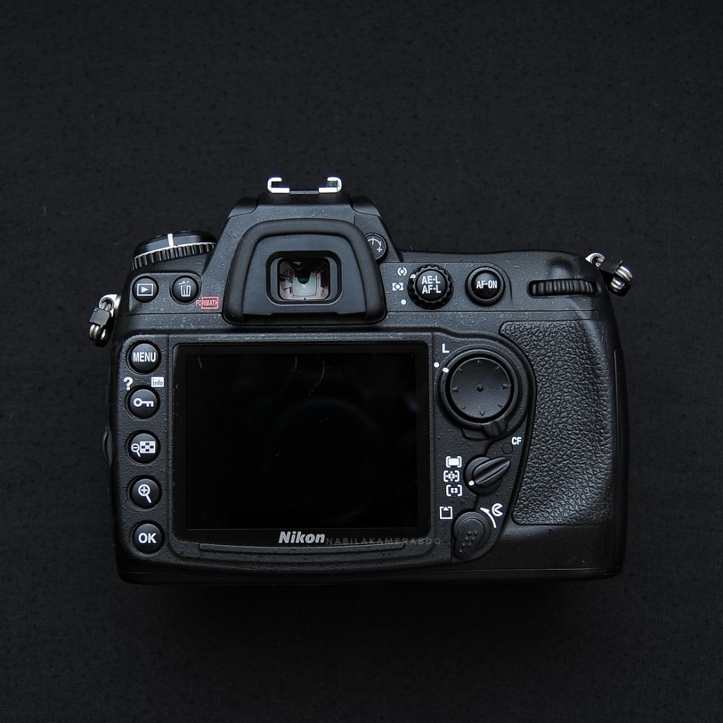 PWRFM NIKON D300 SEMIPRO BODY ONLY MULUS