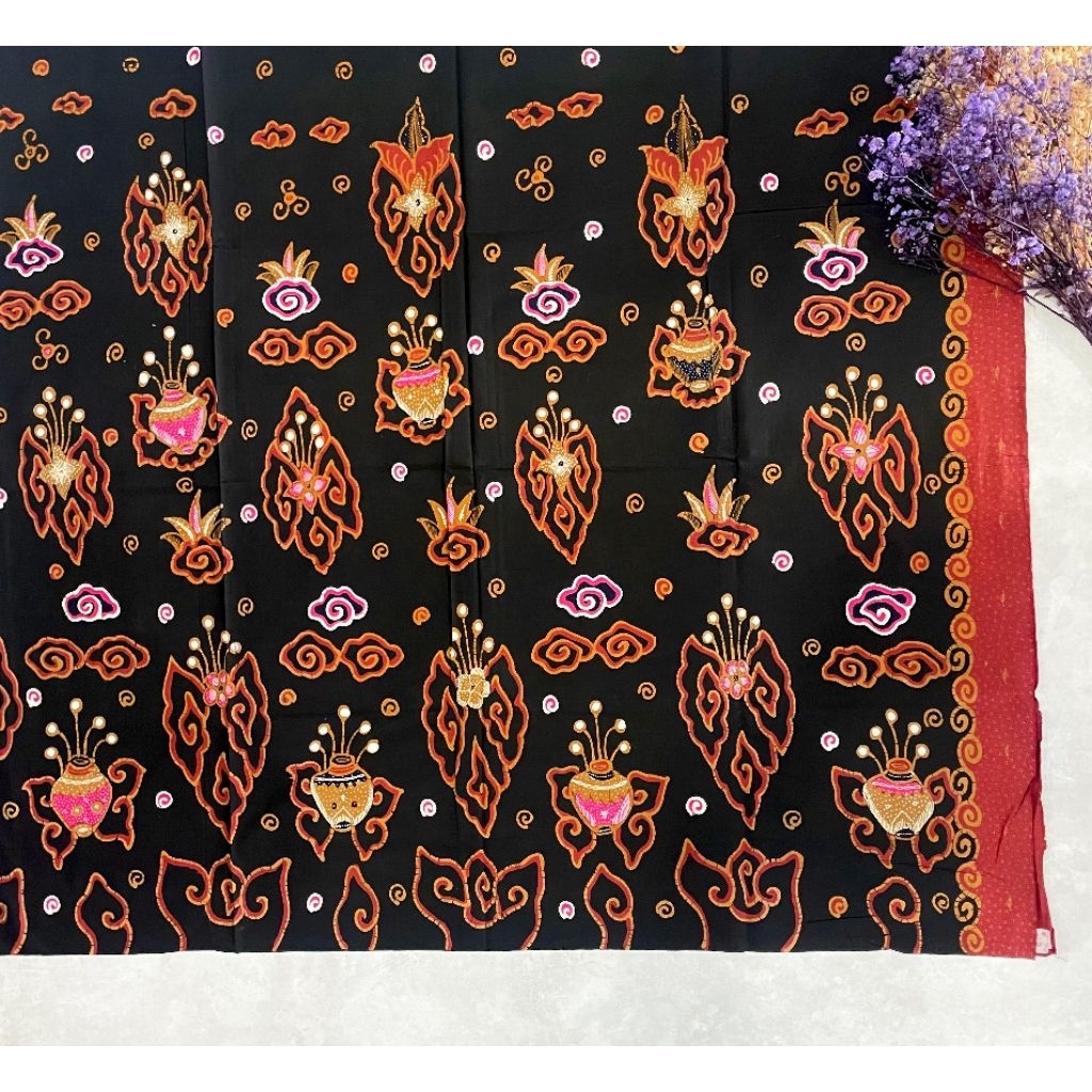 kain batik full tulis asli khas trusmi cirebon bahan katun motif irengan warna dasar hitam