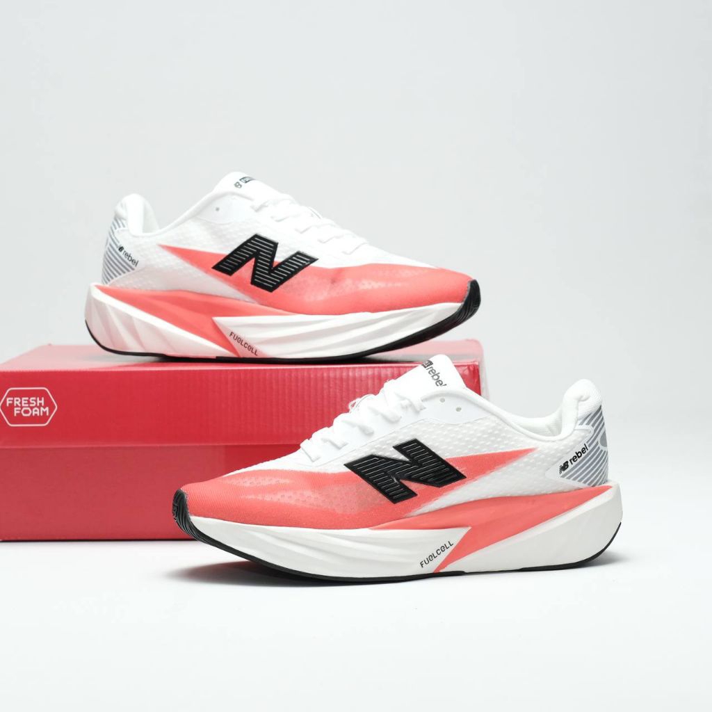 NB Fuelcell Rebel V5 Urgent Red White/Sea Salt