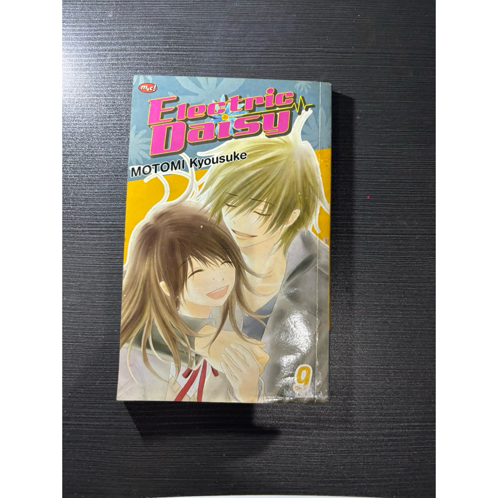 ELECTRIC DAISY volume 9