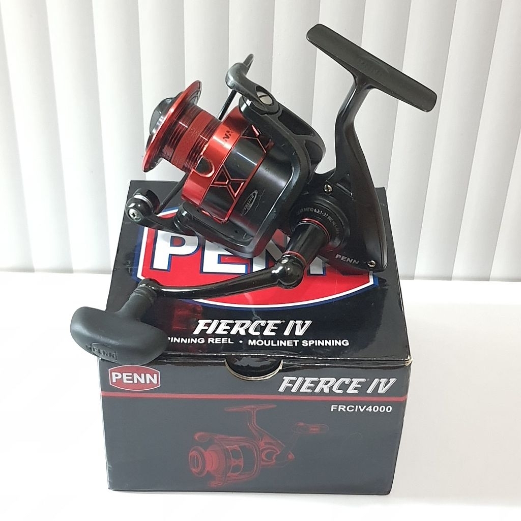 REEL PENN FIERCE IV 4000 SECOND / BEKAS