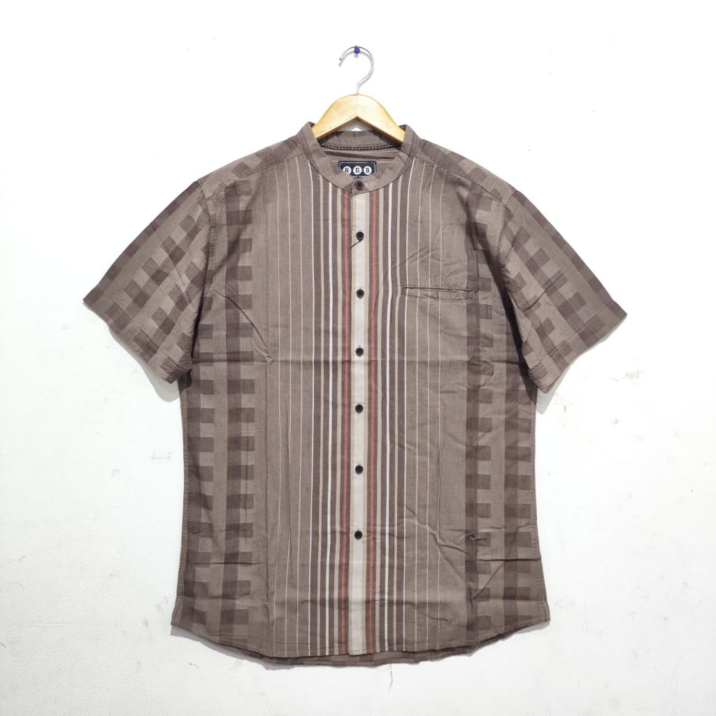 RGB Kemeja Koko Pria Kerah Shanghai Coklat Garis-garis Lengan Pendek RHMP.6712312
