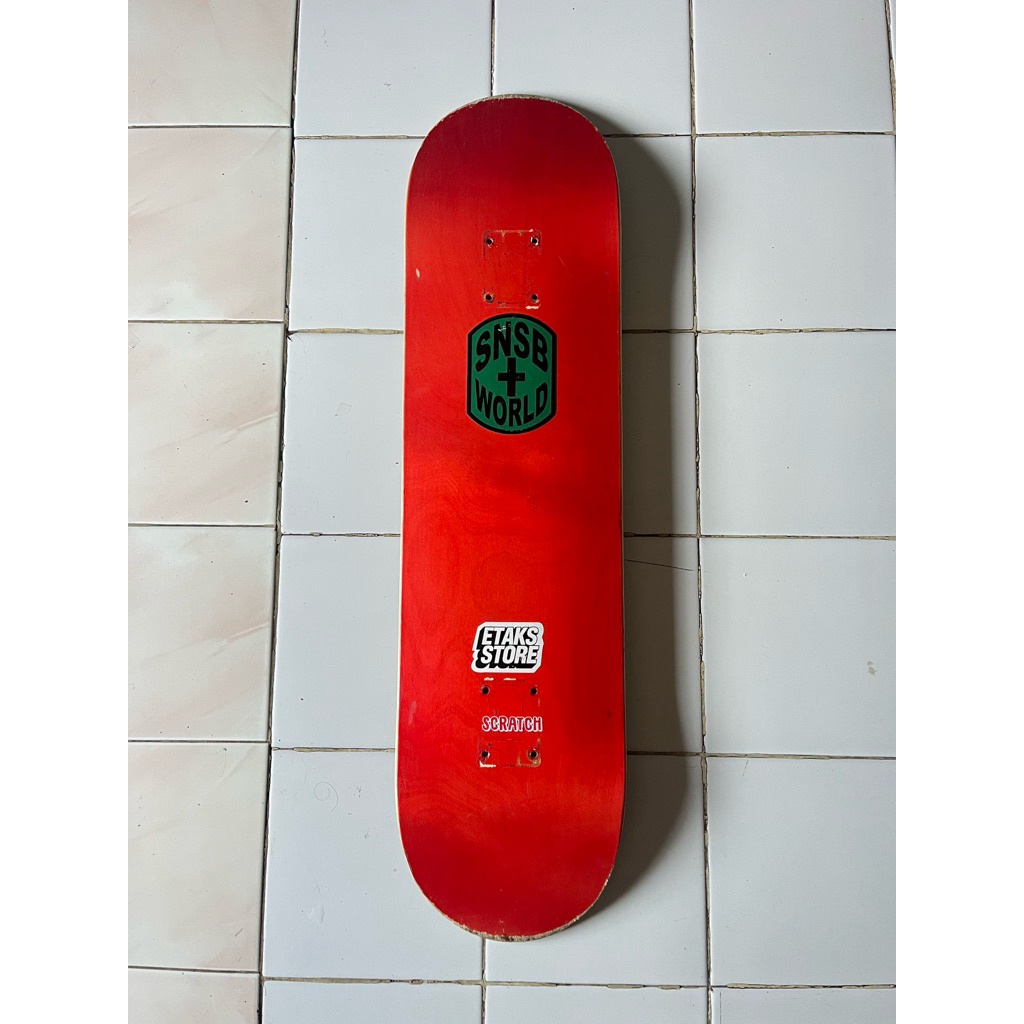 deck scratch sz 8.0 skateboard