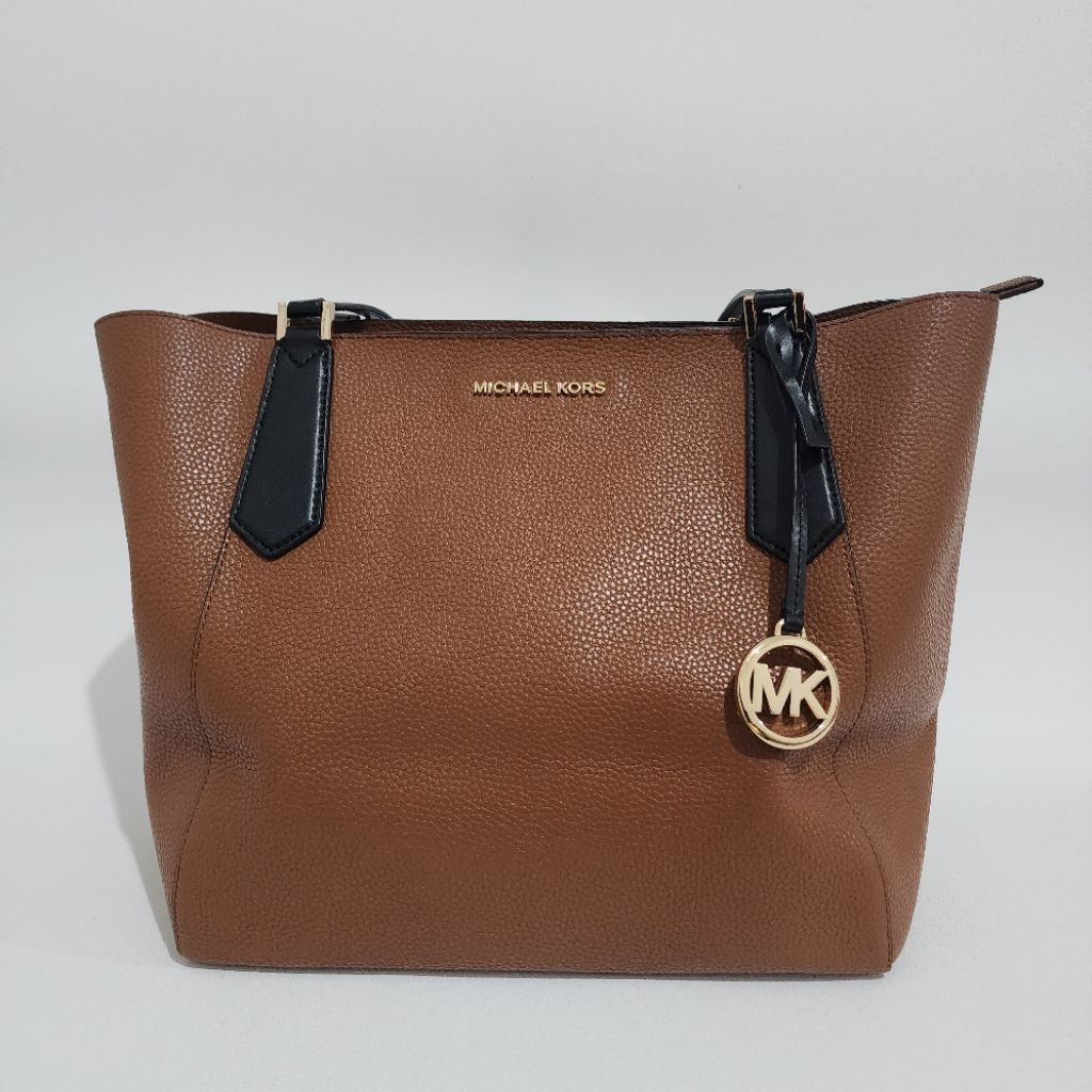 Preloved Michael Kors Bag