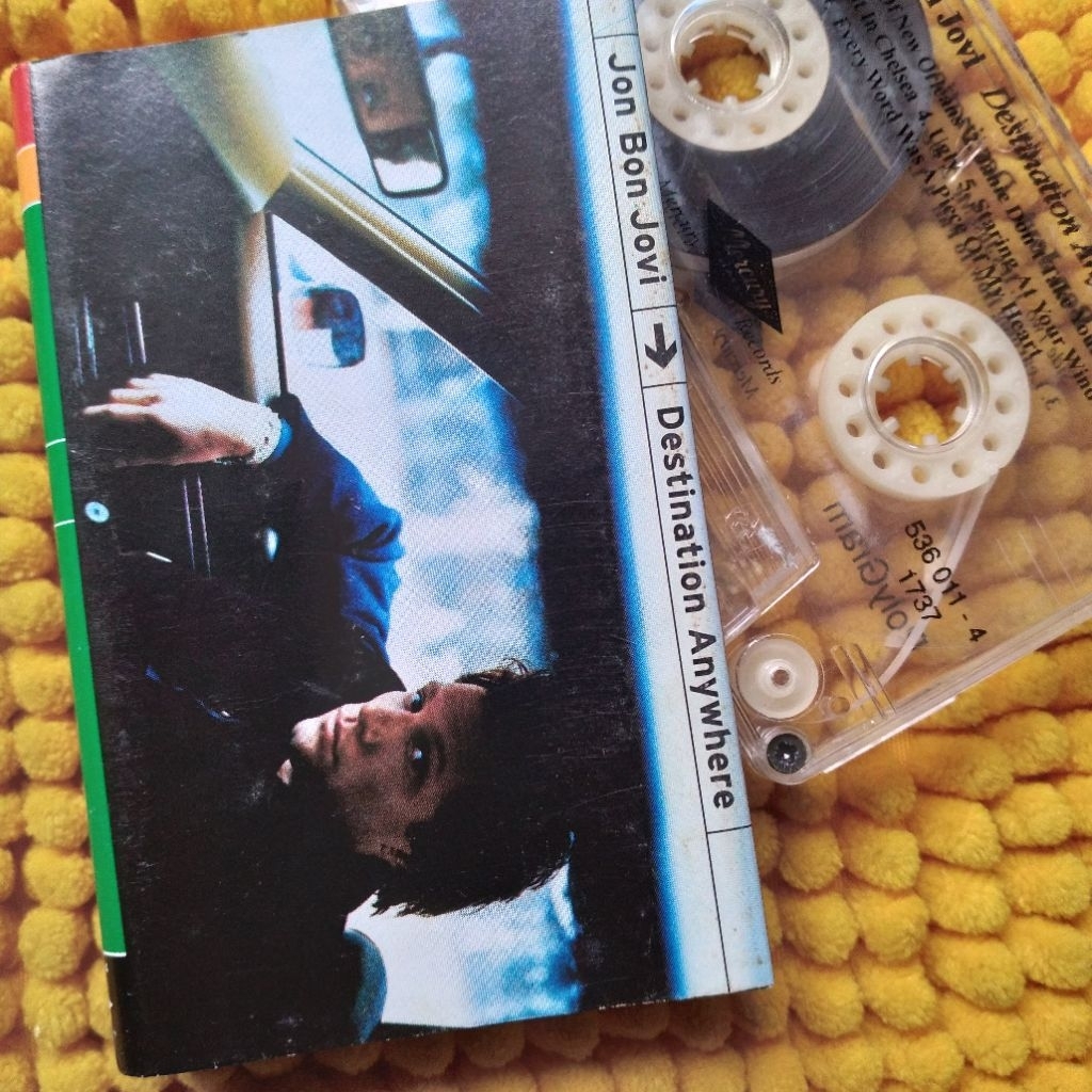 KASET PITA JON BON JOVI - DESTINATION ANYWHERE