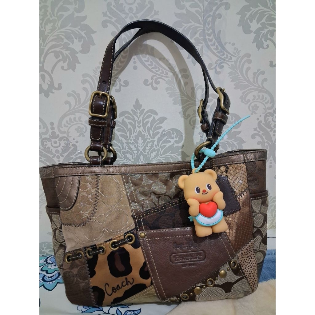 coach vintage patchwork shoulder bag