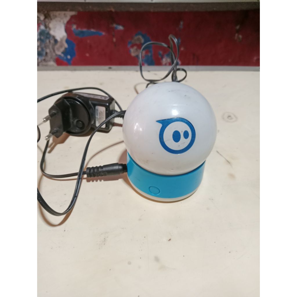 Sphero 2.0 Robot Ball Toy Game System Model S003