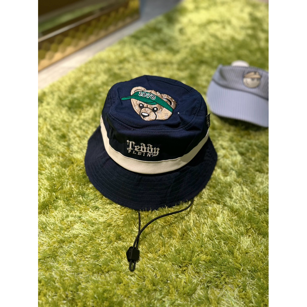philipp plein teddy plein bucket hat topi golf wanita