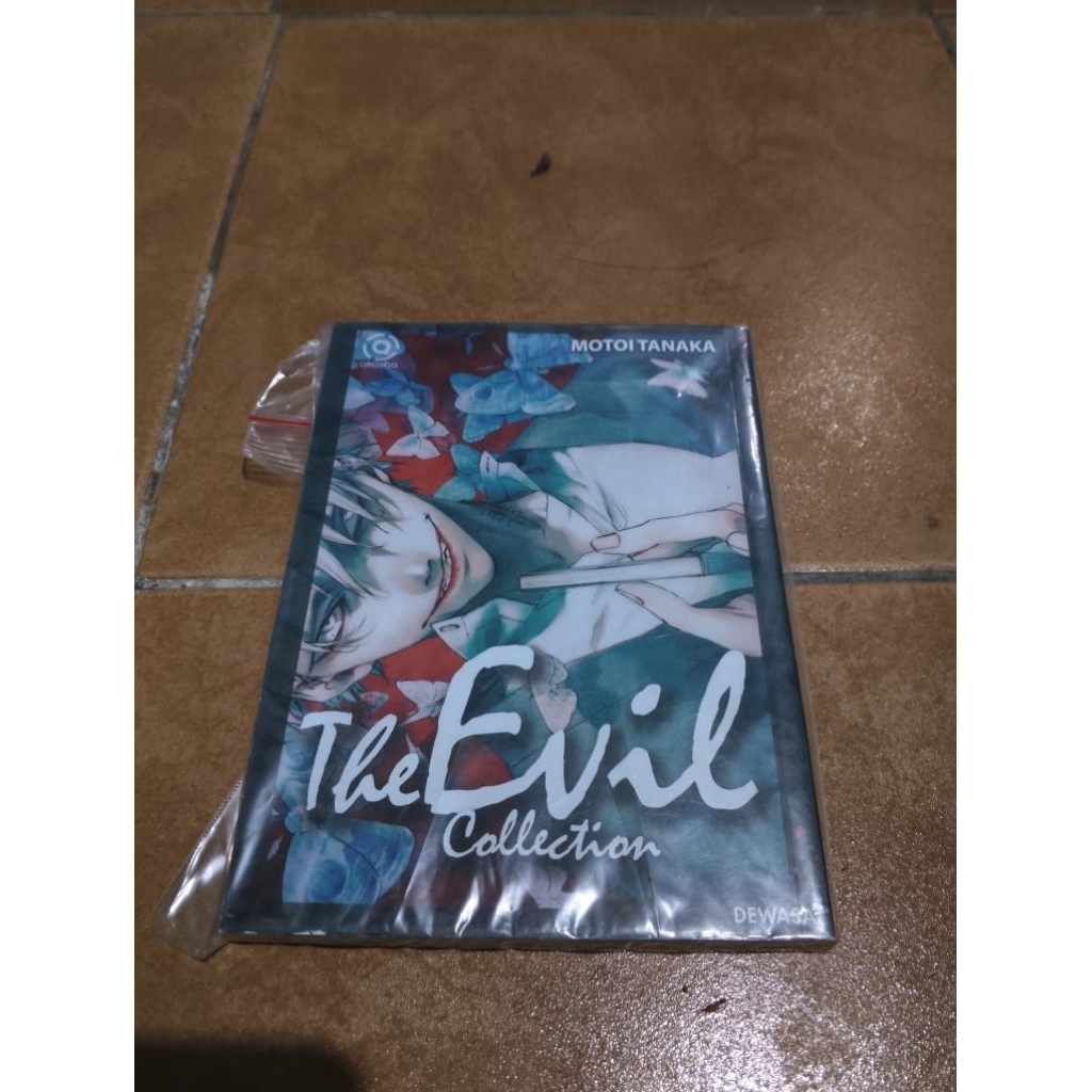 komik The Evil Collection