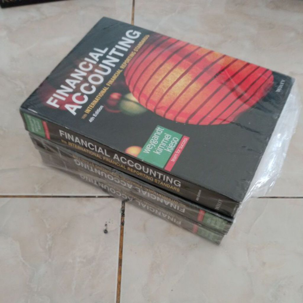 FINANCIAL ACCOUNTING.4th Edition.Weygandt)Kimmel/Kieso