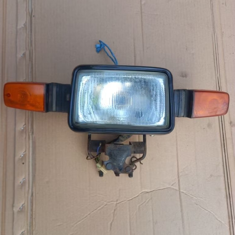 Lampu depan gl max original motor