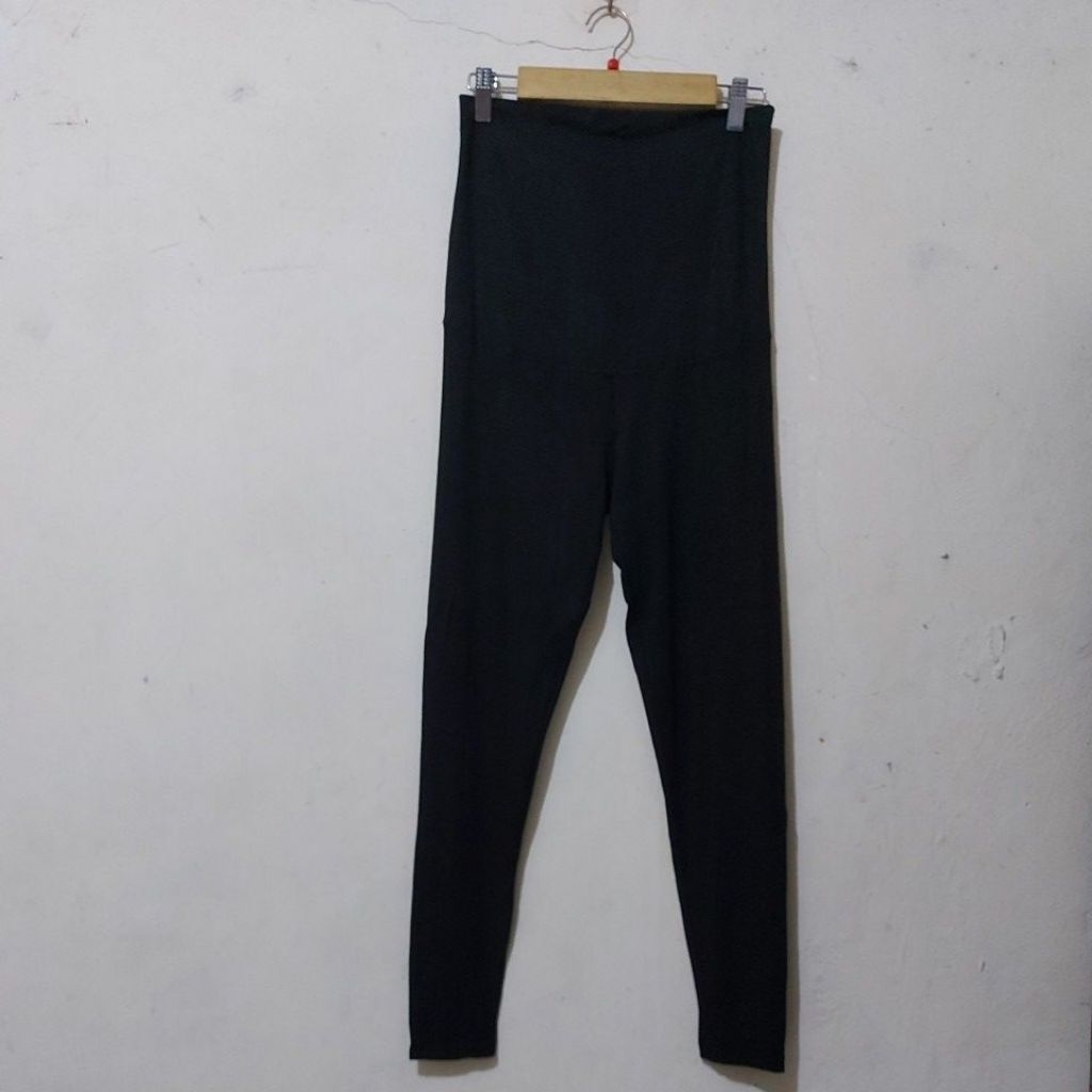 Legging Heattech regular untuk ibu hamil UNI*L