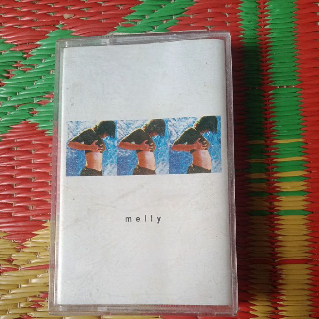 kaset pita Melly