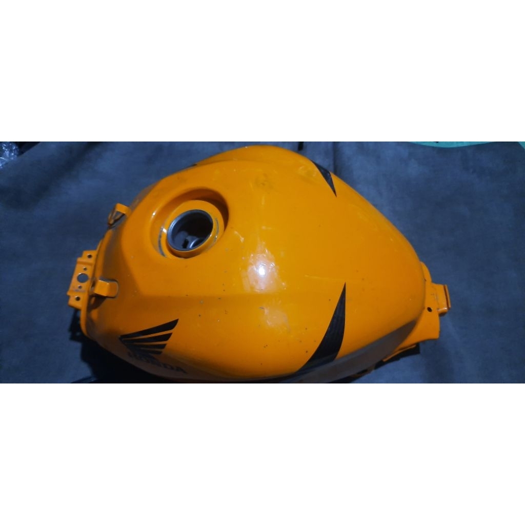 tangki motor honda cbr 150 cbu thailand,original cesound