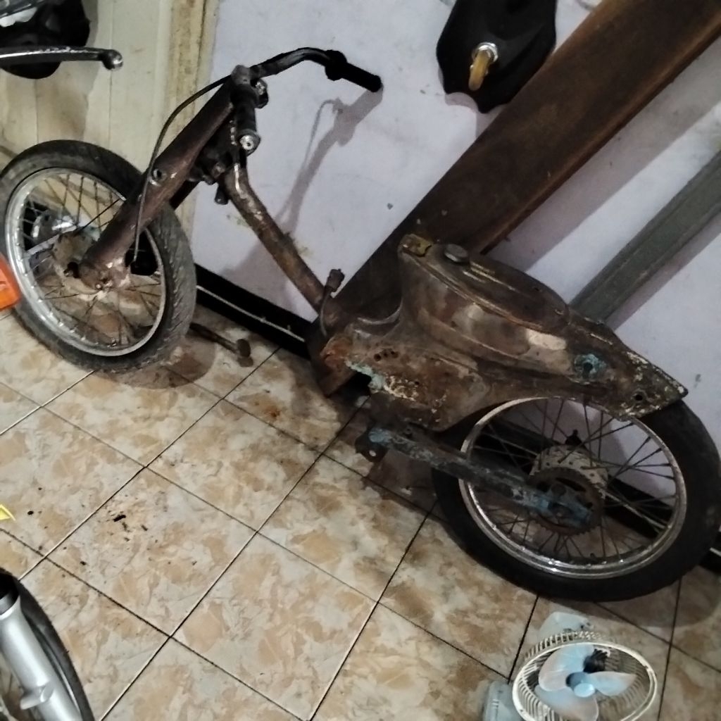 rangka Honda c70 original bahan