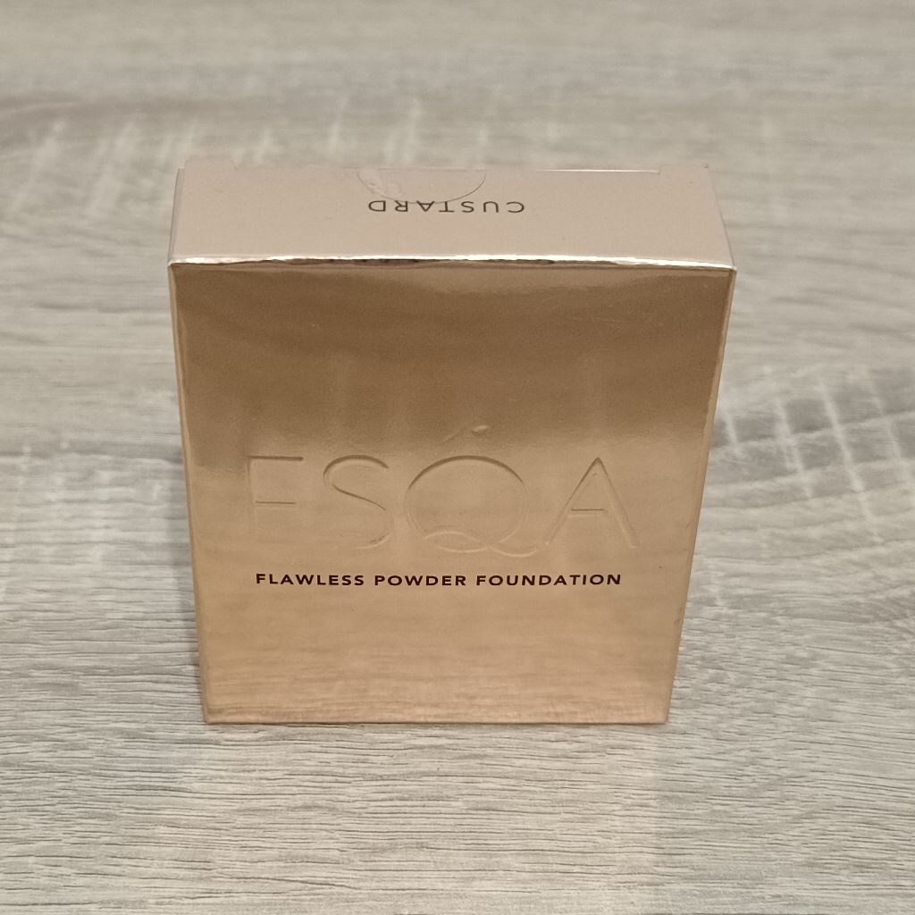 EXP 04/28 ESQA Flawless Powder Foundation Custard