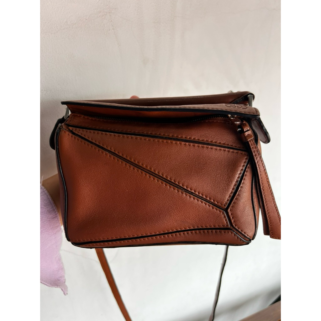 loewe puzzle bag mini tan preloved
