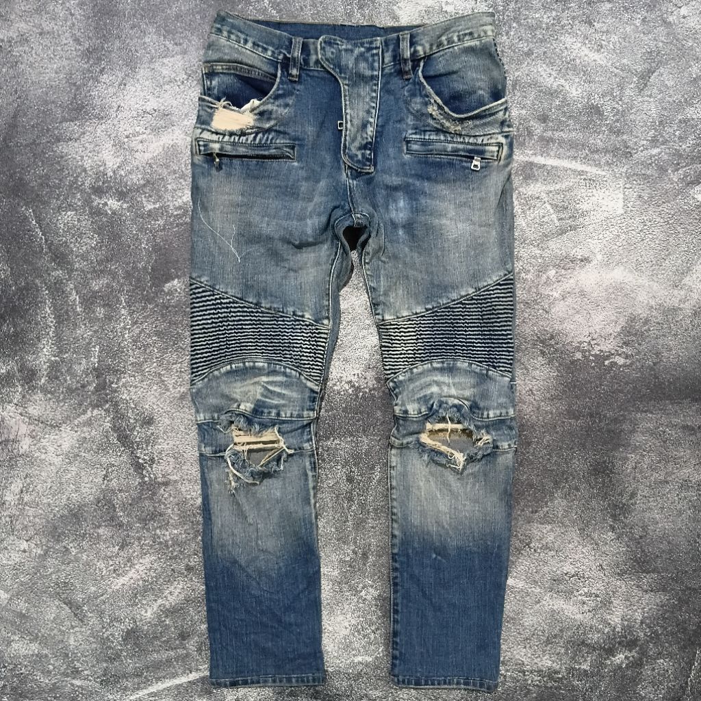 BALMAIN PARIS DISTRESSED STRECHT BIKERS JEANS (mohon baca deskripsi)