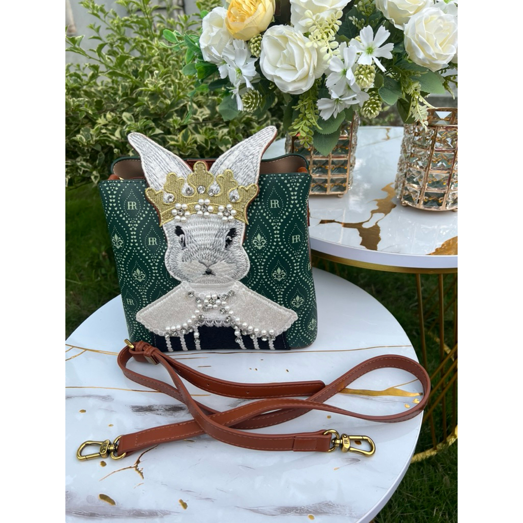 tas vintage bordir kelinci