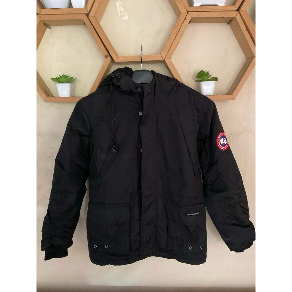 Jaket Outdoor Canada Goose