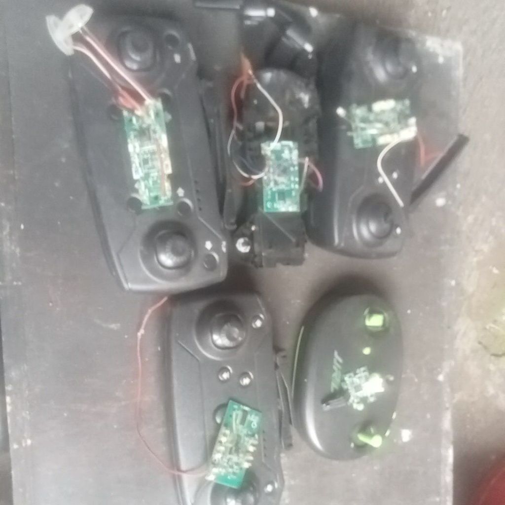 remot dan FC drone mainan