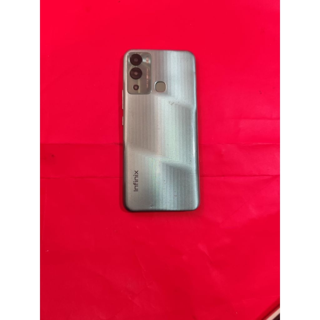 infinix hot 12i Ram 4/64Gb