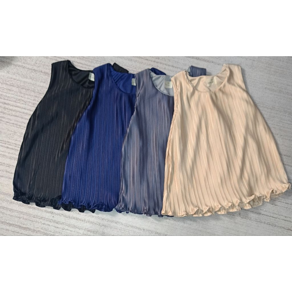 *NEW SESSION FROM BANGKOK* Blouse tanpa lenganBahan katun premiumFull plisket premiumAda furingWarna