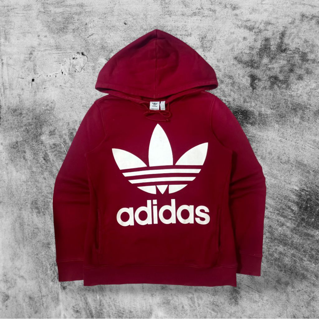 Hoodie Adidas bekas pakai warna merah size m fit l